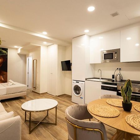 Cortes Suites By Concept Flats Valence Extérieur photo