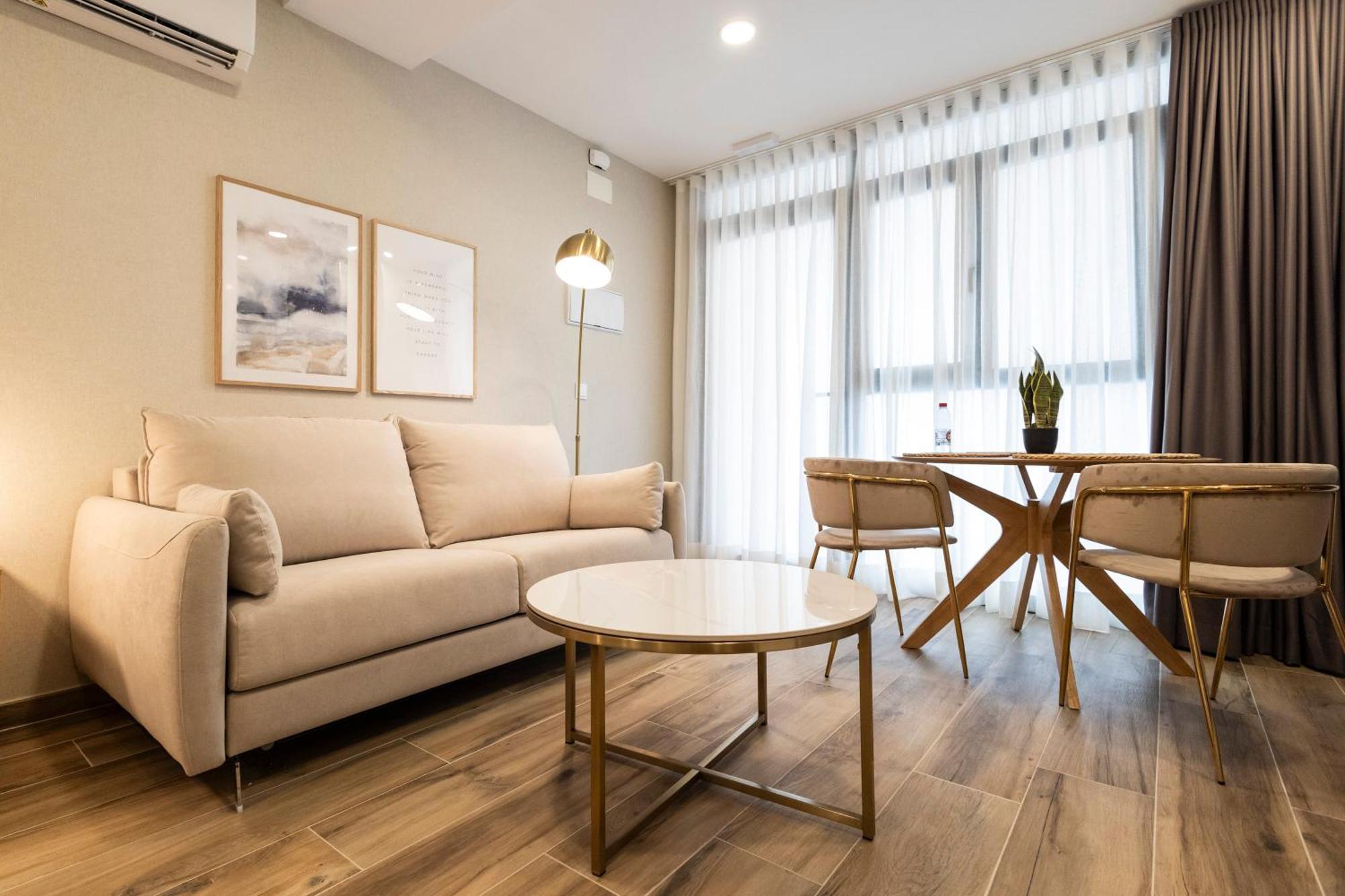 Cortes Suites By Concept Flats Valence Extérieur photo