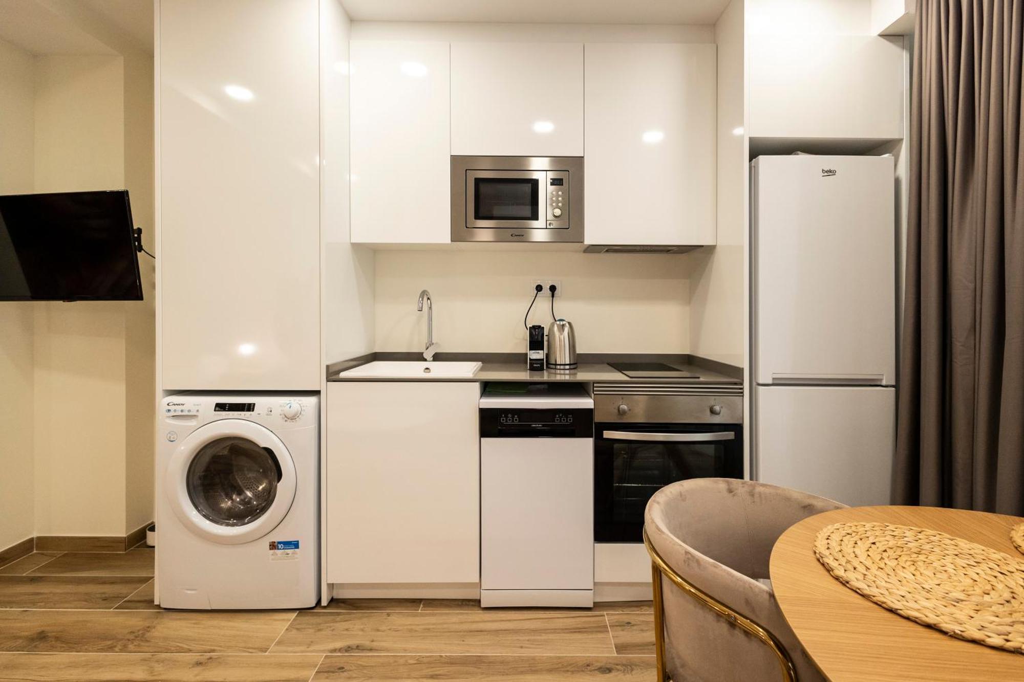 Cortes Suites By Concept Flats Valence Extérieur photo