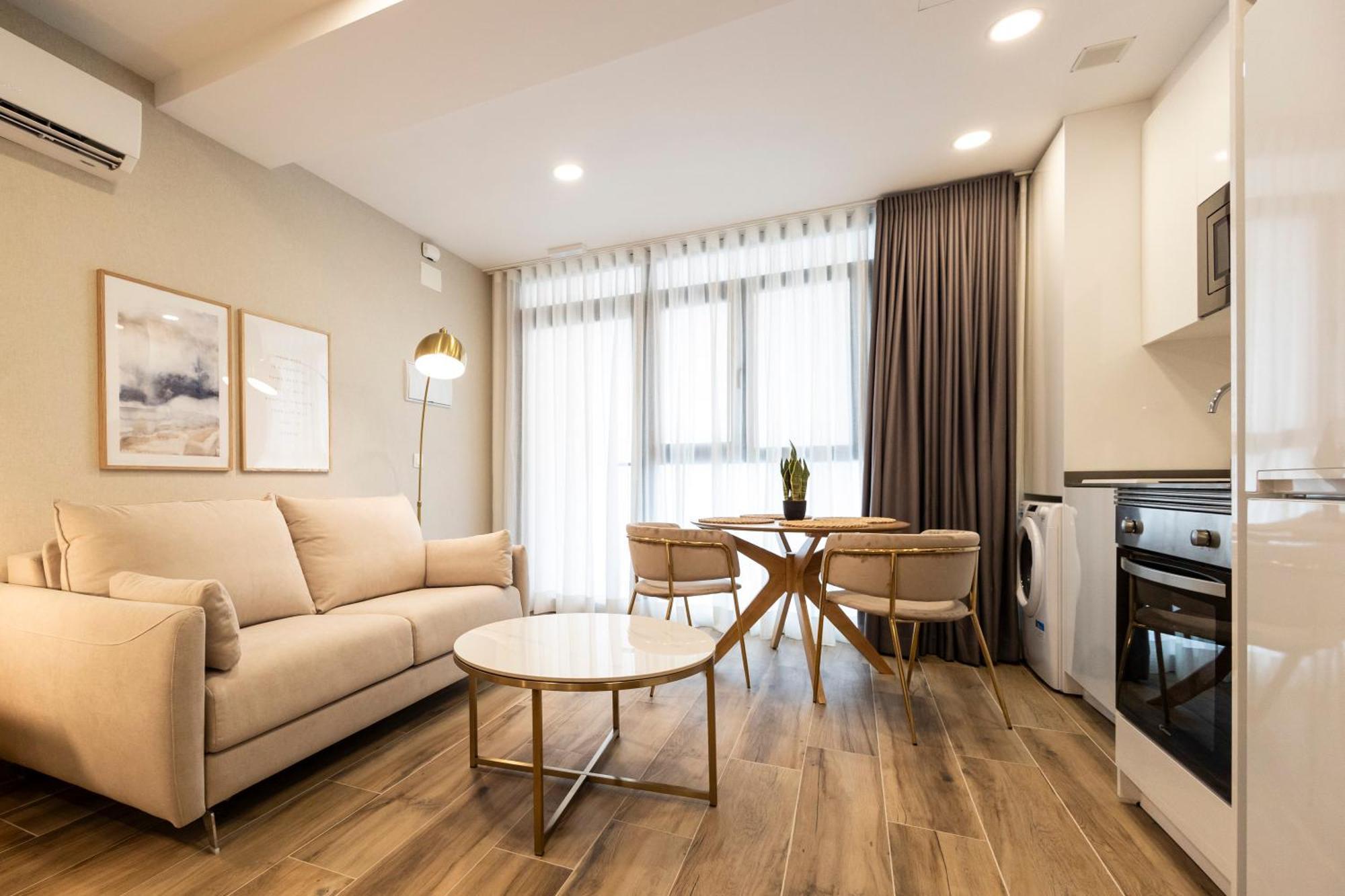 Cortes Suites By Concept Flats Valence Extérieur photo